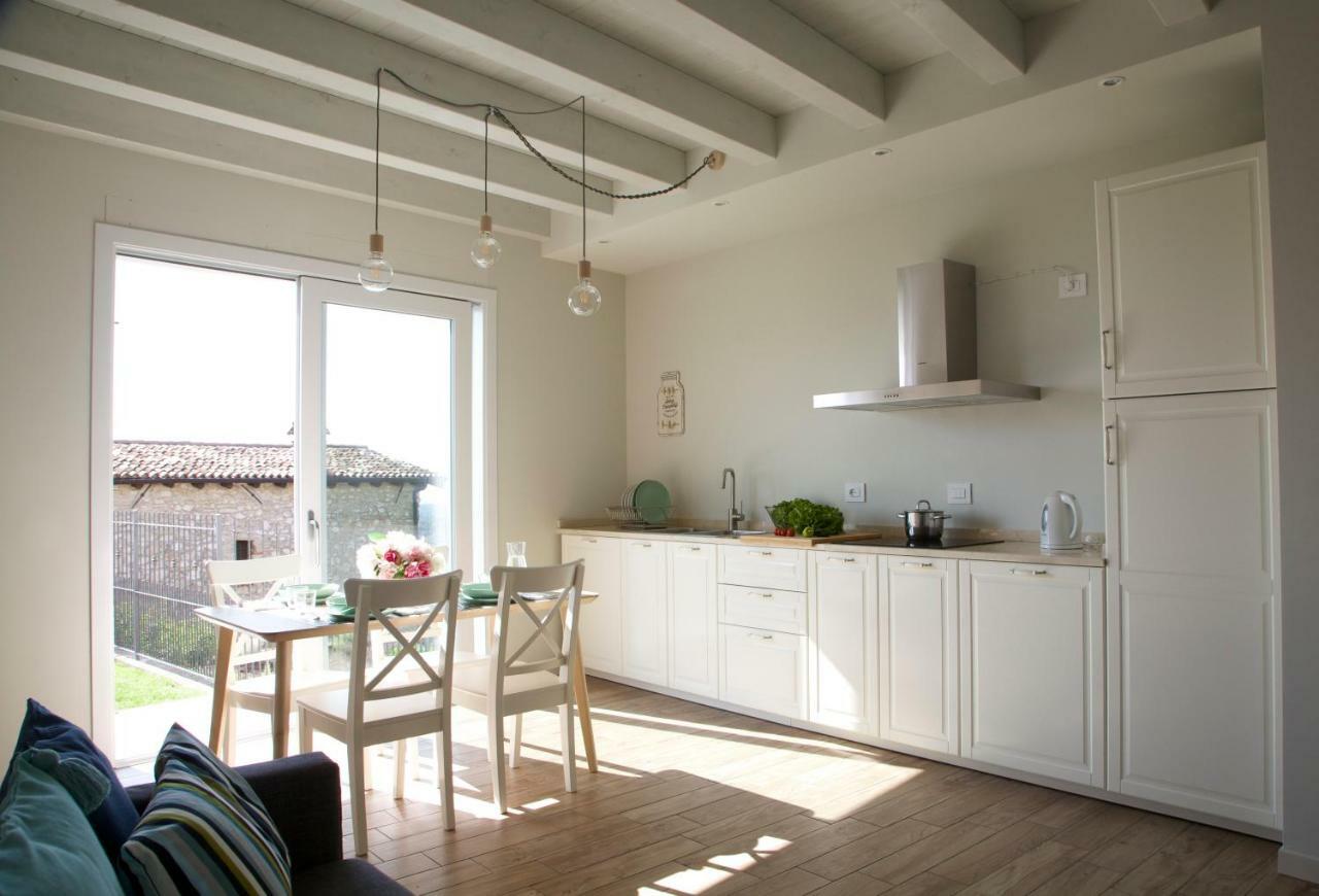 La Cornice Sul Garda - Your Home Villanuova sul clisi Екстериор снимка