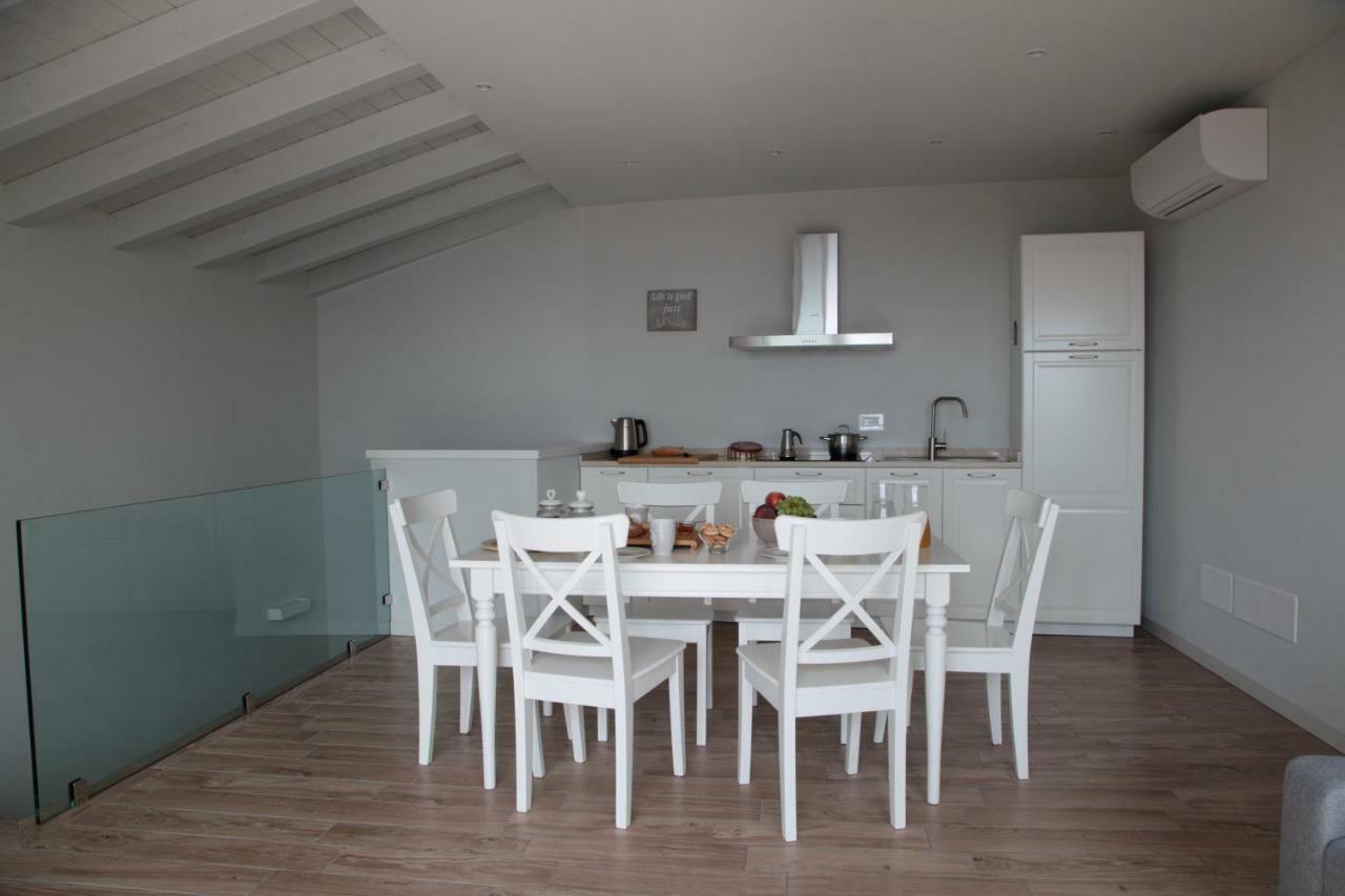 La Cornice Sul Garda - Your Home Villanuova sul clisi Екстериор снимка